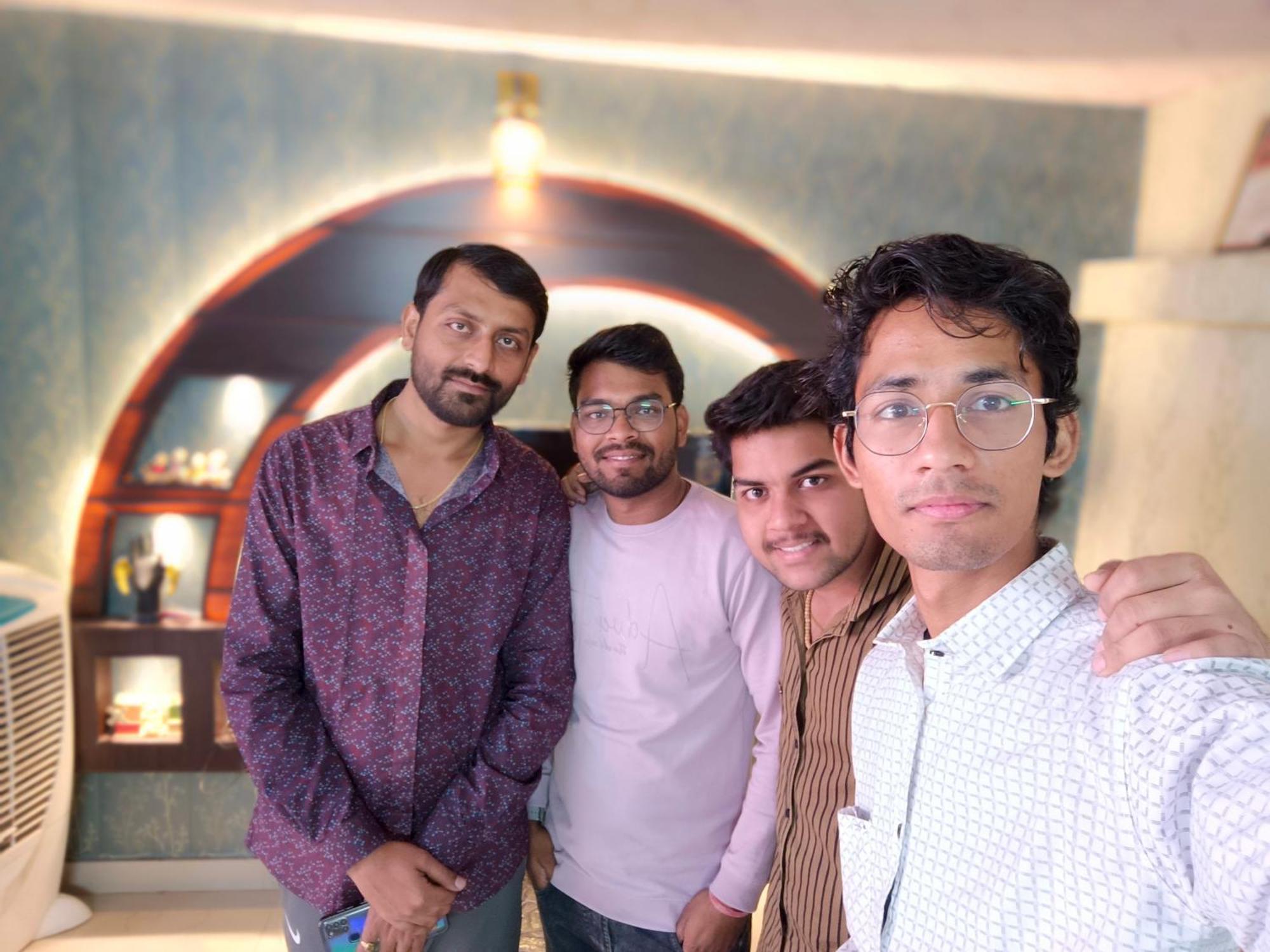 Kashi Dham Homestay Varanasi Esterno foto