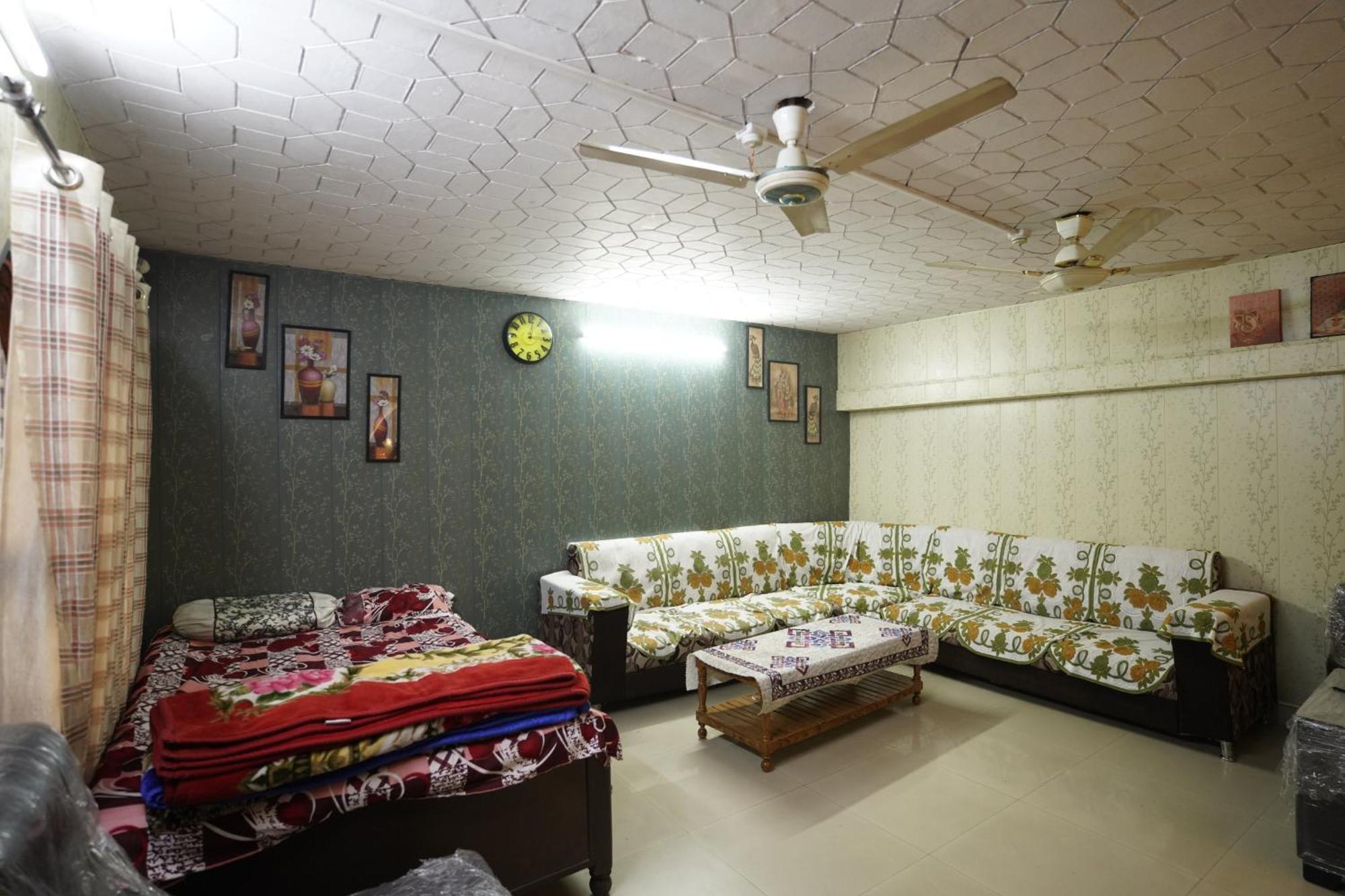Kashi Dham Homestay Varanasi Esterno foto